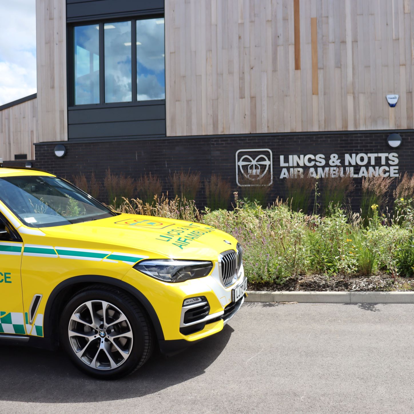 Critical Care Car in front of LNAA HQ