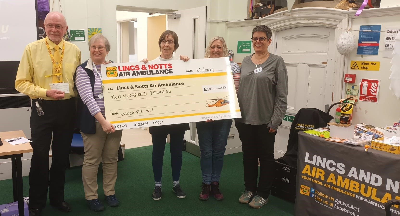 Horncastle WI giving cheque to LNAA