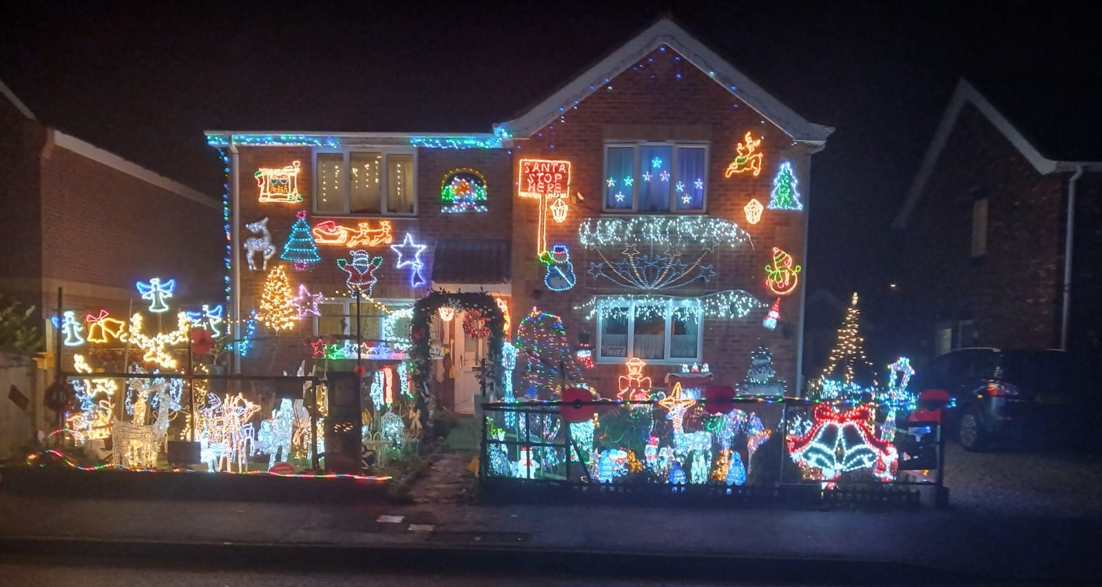 Midgeleys house at christmas