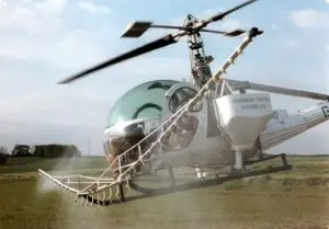 helicopter crop spraying